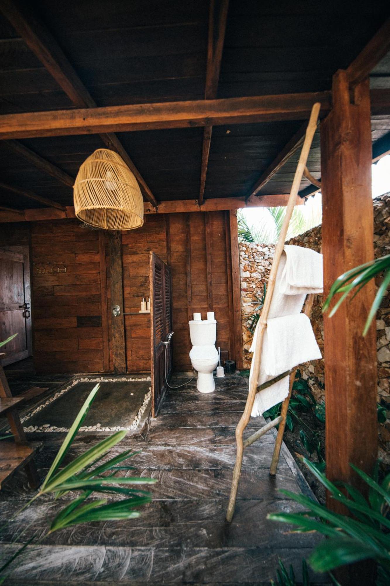 Villa Ellya Kuta  Εξωτερικό φωτογραφία